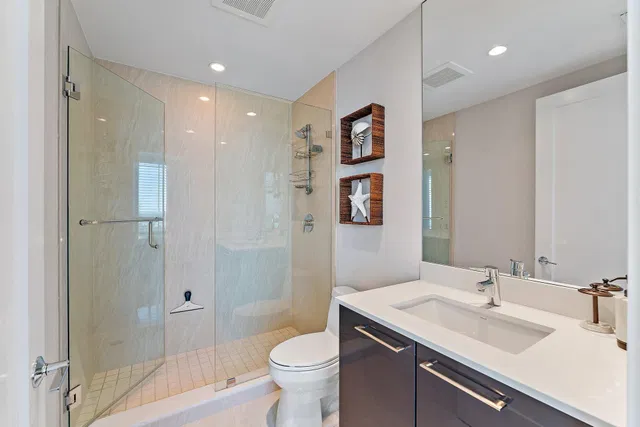Water Club North Palm Beach Unit 1704 photo 14