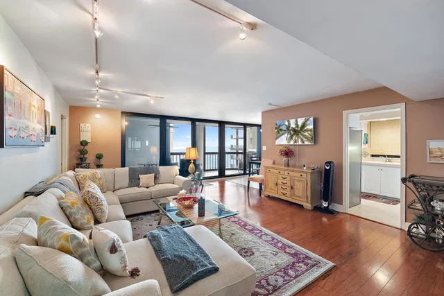 Eastpointe Singer Island Unit 10-B photo 2