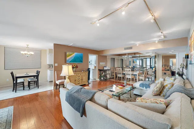 Eastpointe Singer Island Unit 10-B photo 5