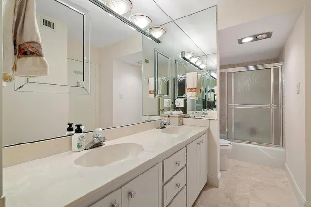 Eastpointe Singer Island Unit 10-B photo 17
