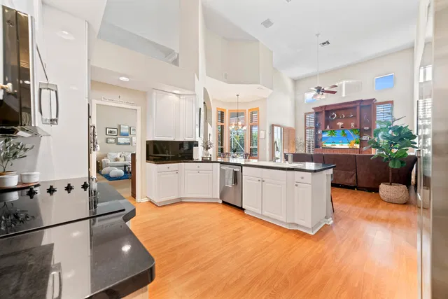 Boca Isles Residence photo 19