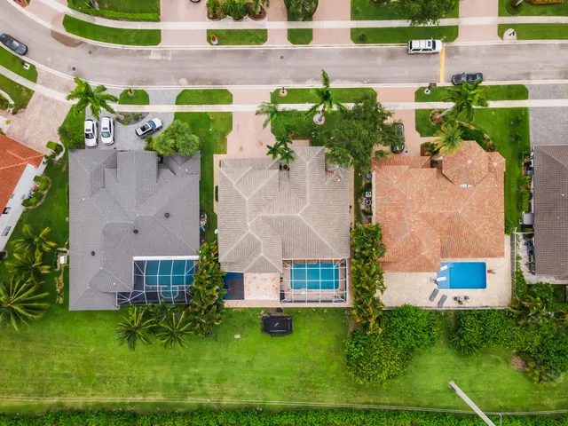 Boca Isles Residence photo 43