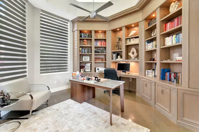 St. Andrews Country Club Residence photo 16