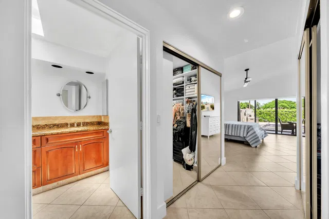 Residence photo 21