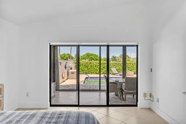 Residence photo 27