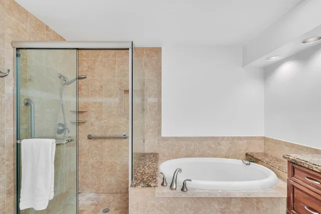 Residence photo 31