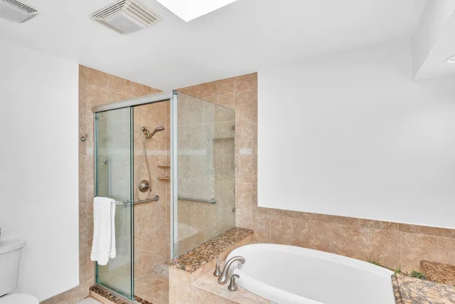 Residence photo 32