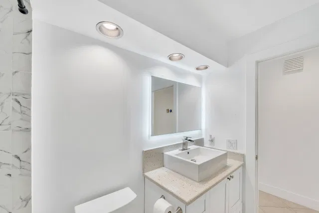 Residence photo 42