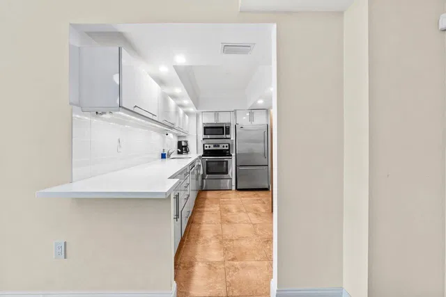 The Patrician of Palm Beach Unit 5150 photo 13