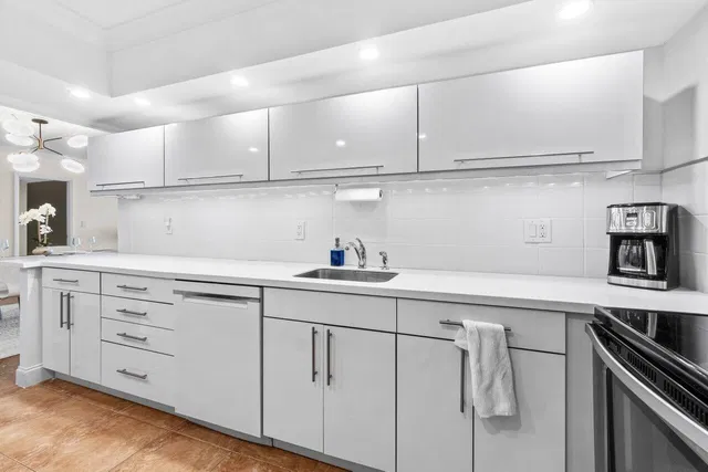 The Patrician of Palm Beach Unit 5150 photo 15