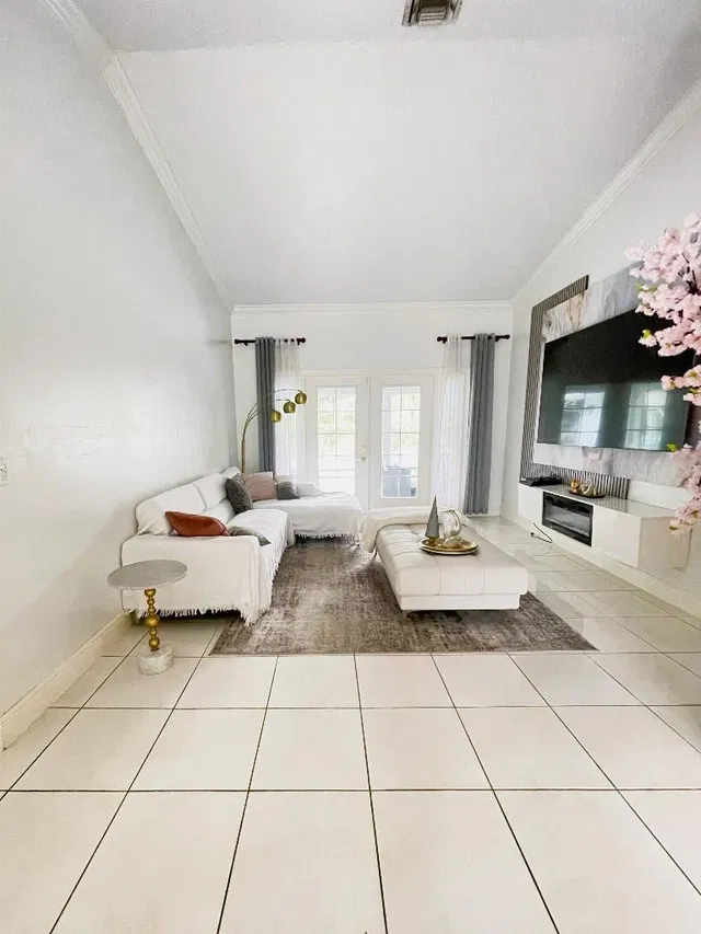 Paddock Park Residence photo 10