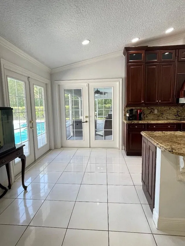 Paddock Park Residence photo 29