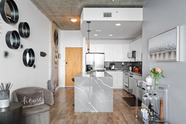 The Edge Unit 1515 photo 18