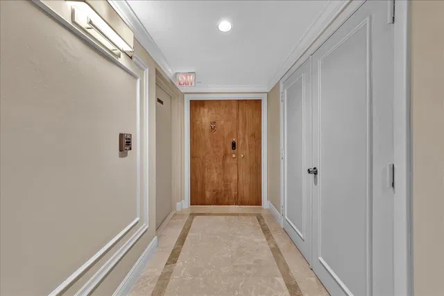 Emeraude Palm Beach Unit 201 photo 9