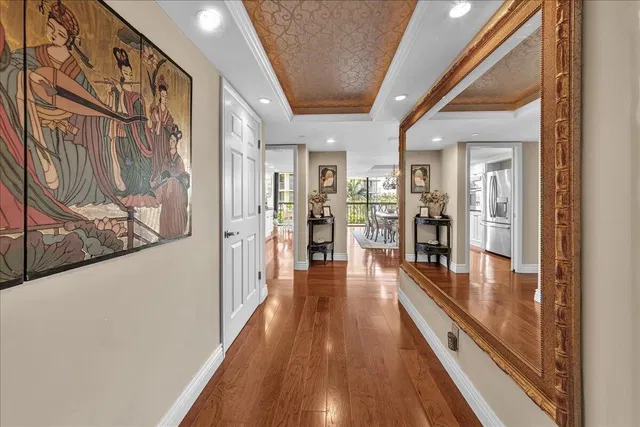 Emeraude Palm Beach Unit 201 photo 10