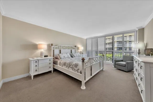 Emeraude Palm Beach Unit 201 photo 28