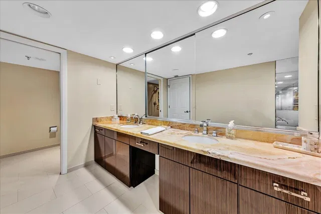 Emeraude Palm Beach Unit 201 photo 33