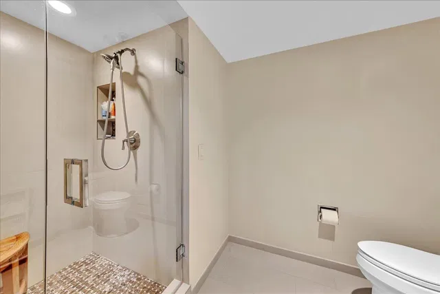 Emeraude Palm Beach Unit 201 photo 34