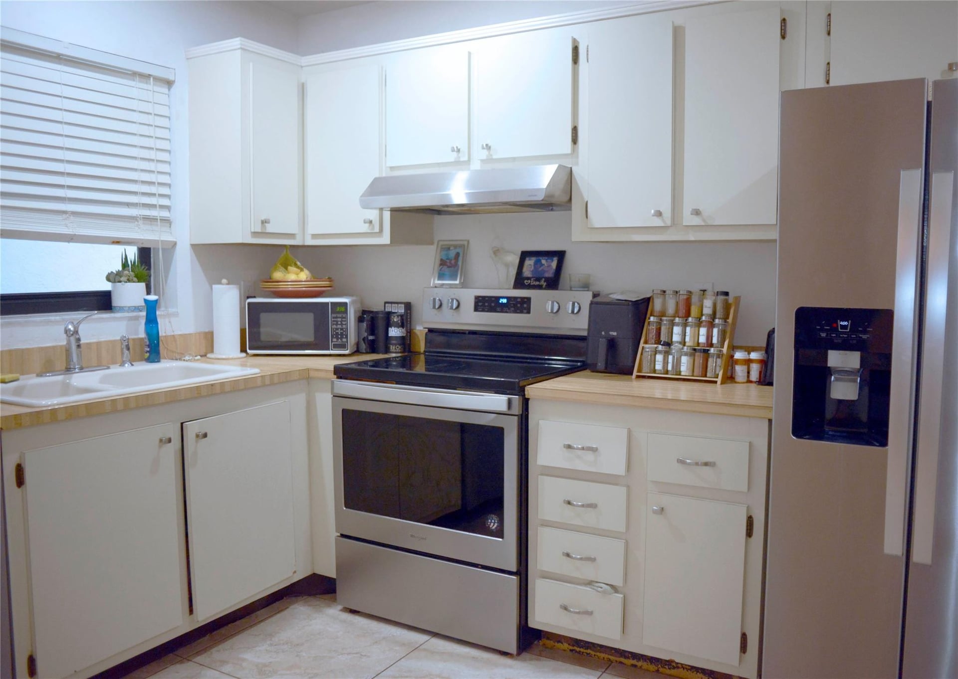 Unit M202 photo 9