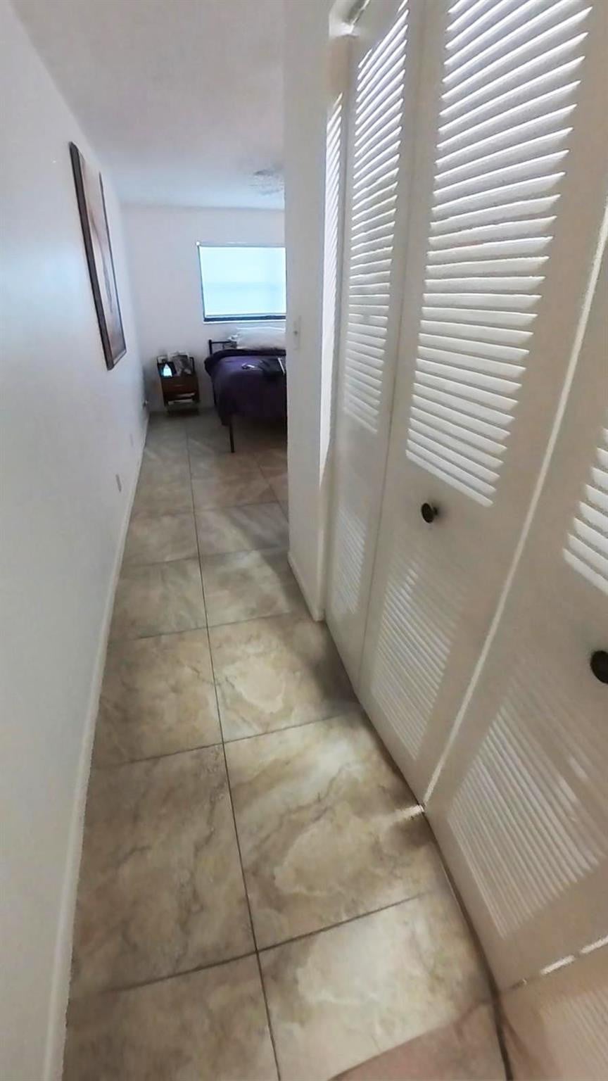 Unit M202 photo 11