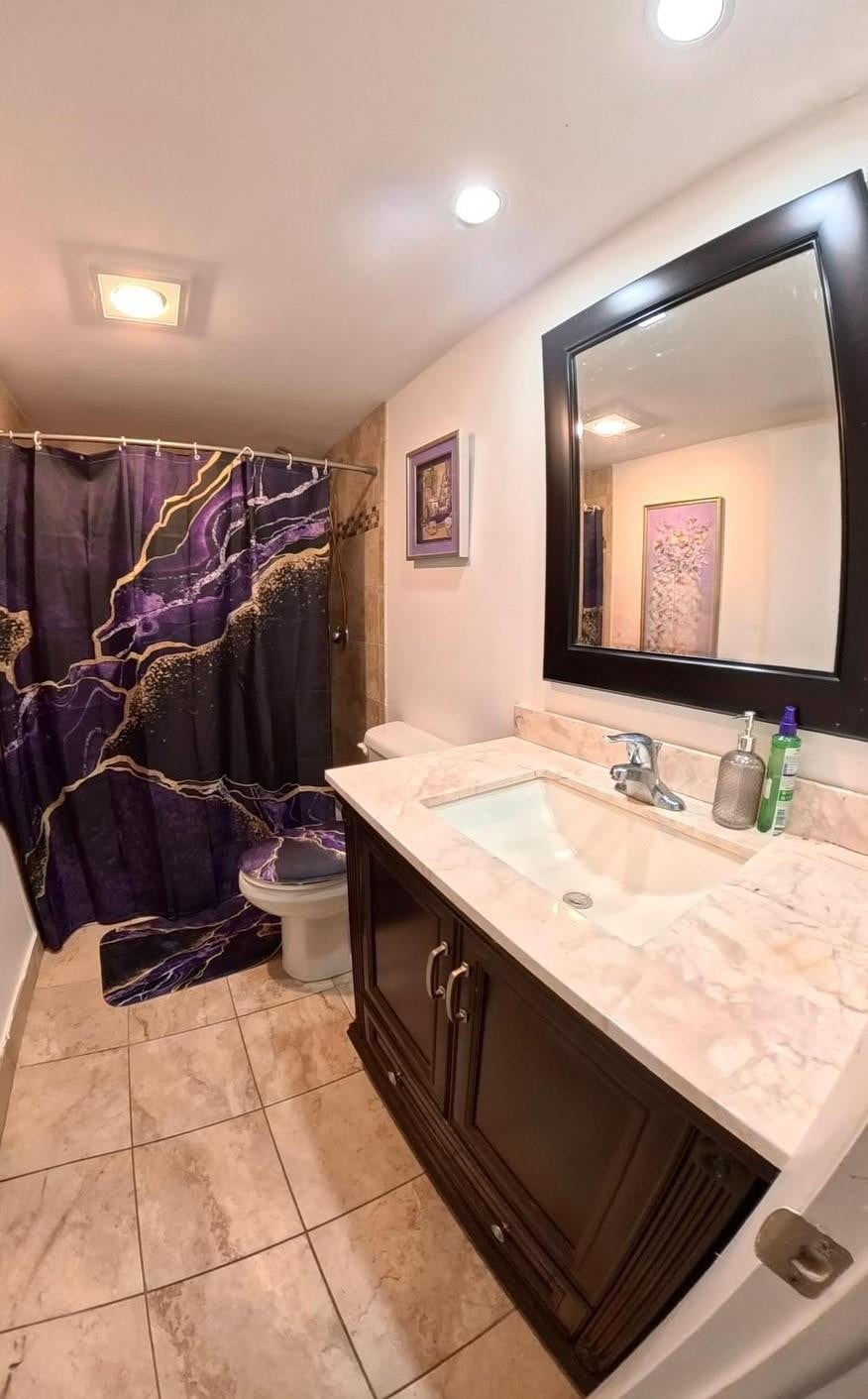 Unit M202 photo 16