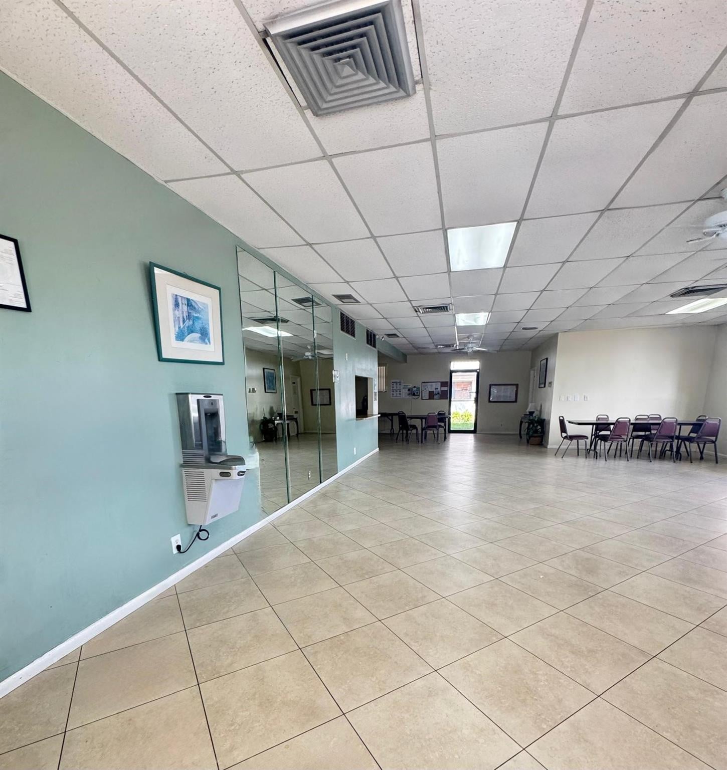 Unit M202 photo 24