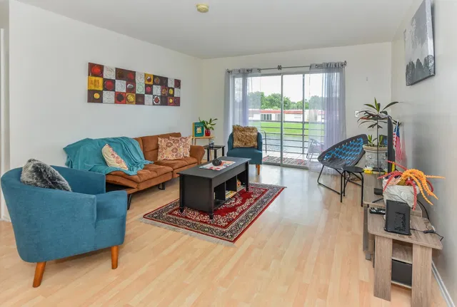 Residence photo 16