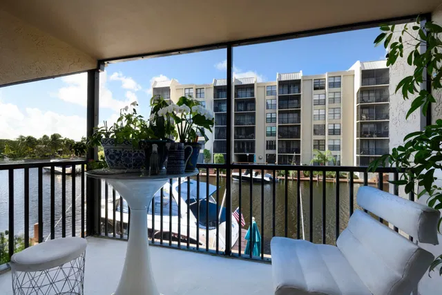 Boca Raton Unit 2050 photo 7