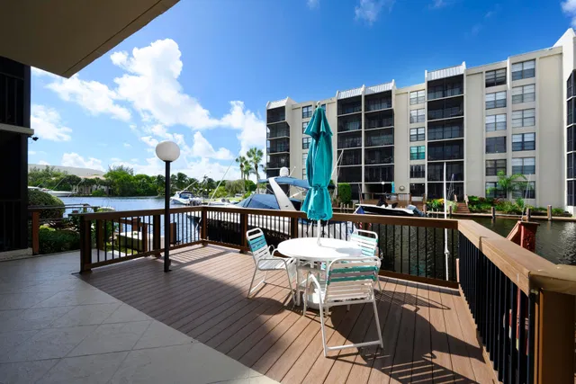 Boca Raton Unit 2050 photo 23