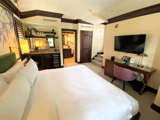 Unit 306 photo 20