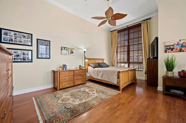 One City Plaza Unit 416 photo 28