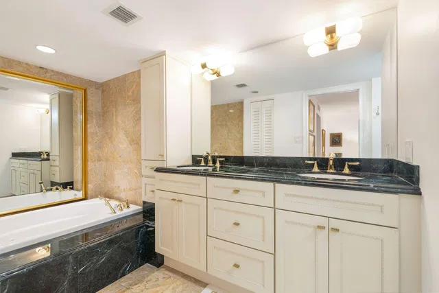 Eastpointe Singer Island Unit 9d photo 18
