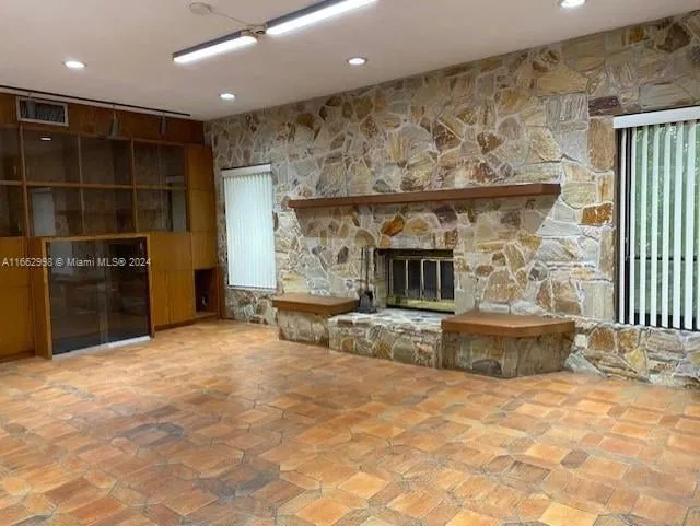 Residence photo 6