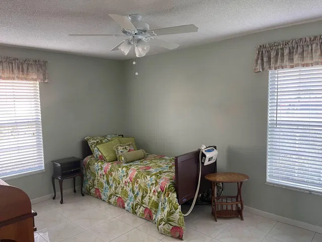  Residence photo 12