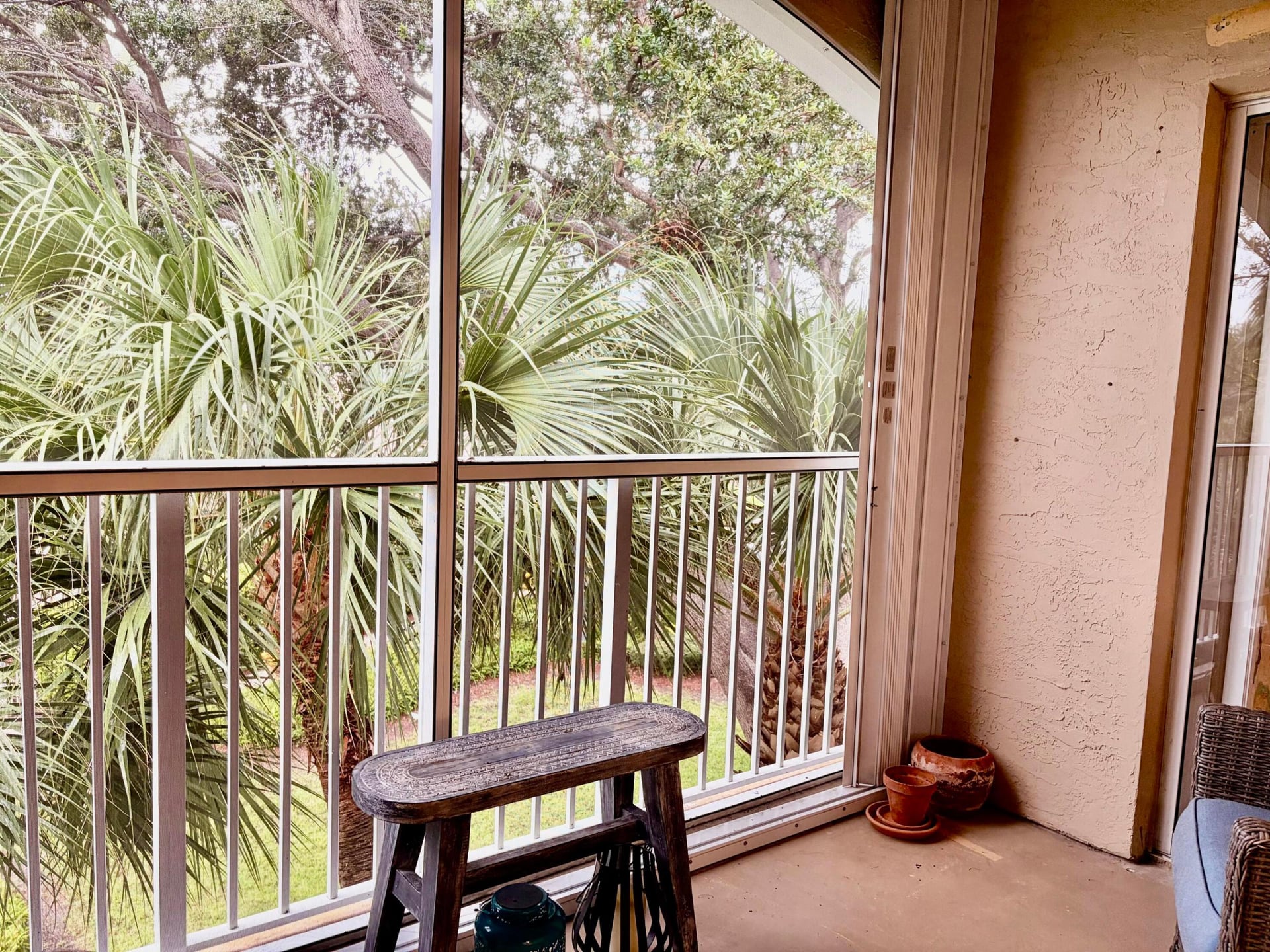 Unit 2304 photo 17