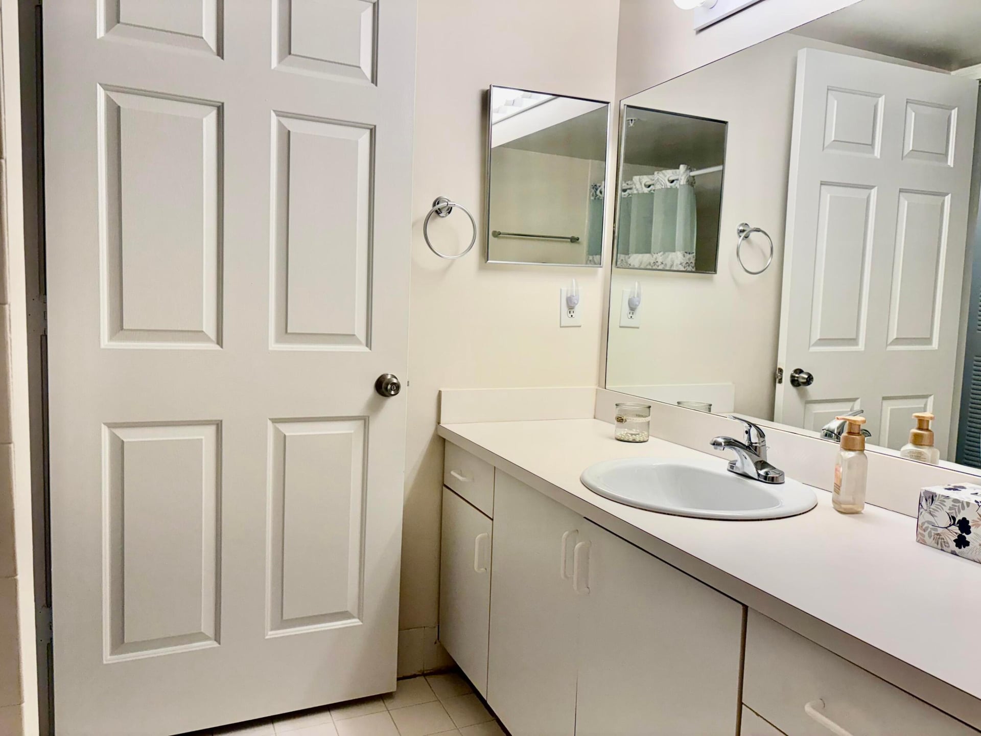 Unit 2304 photo 23