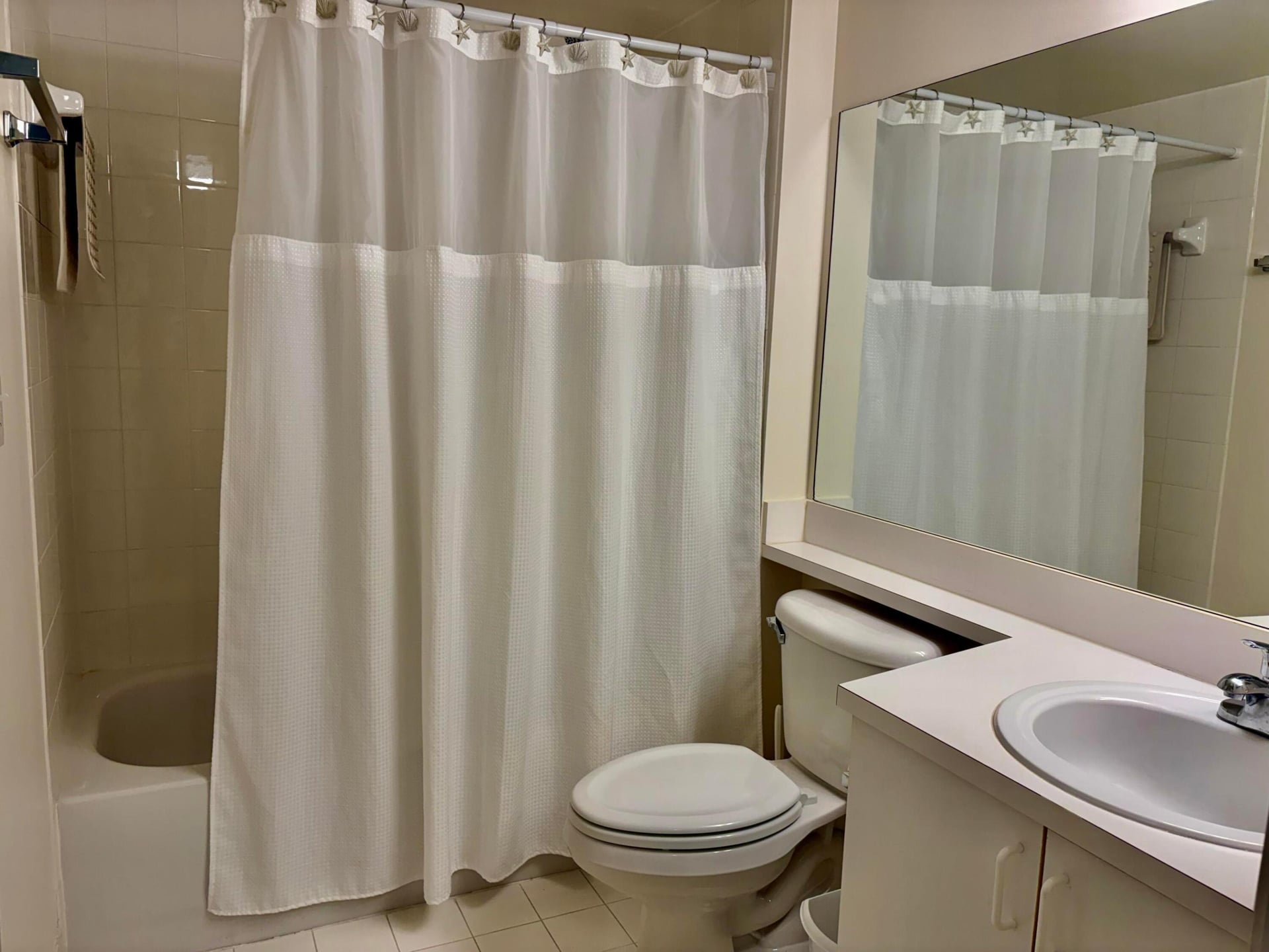 Unit 2304 photo 27