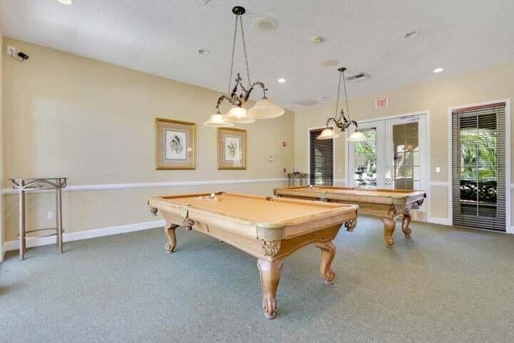 Unit 2304 photo 33
