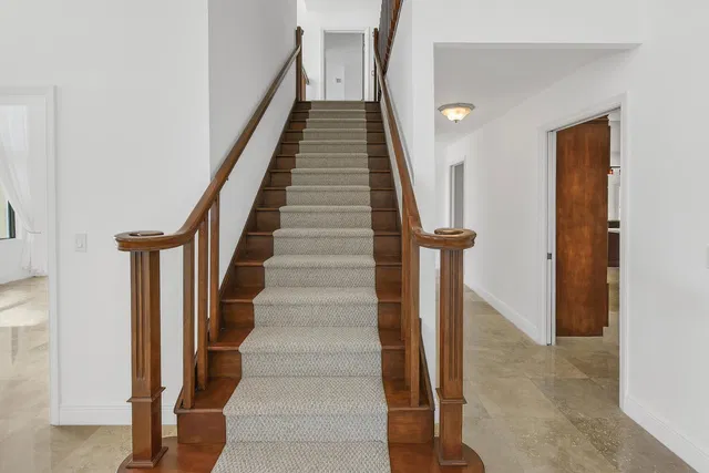 Residence photo 20