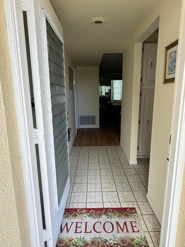 Unit 215 photo 2