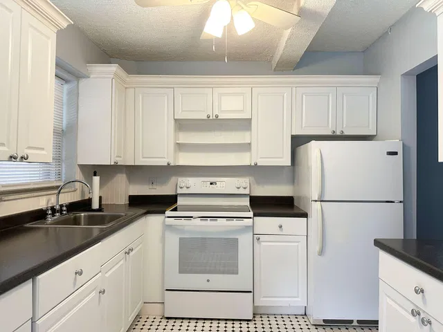 Boca Raton Unit 2010 photo 11