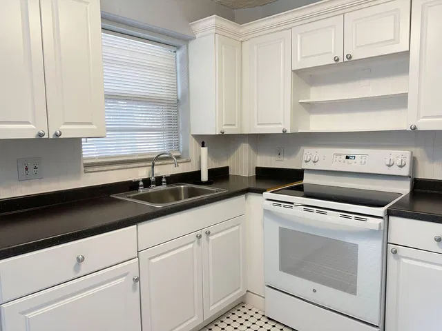 Boca Raton Unit 2010 photo 12