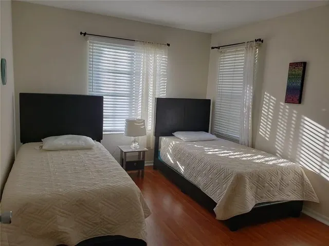 Unit 108 photo 11