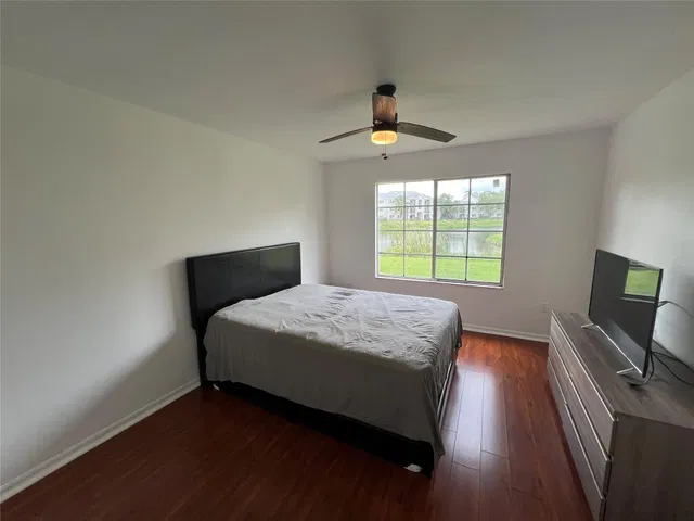 Unit 108 photo 27