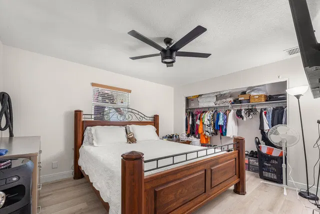  Residence photo 10