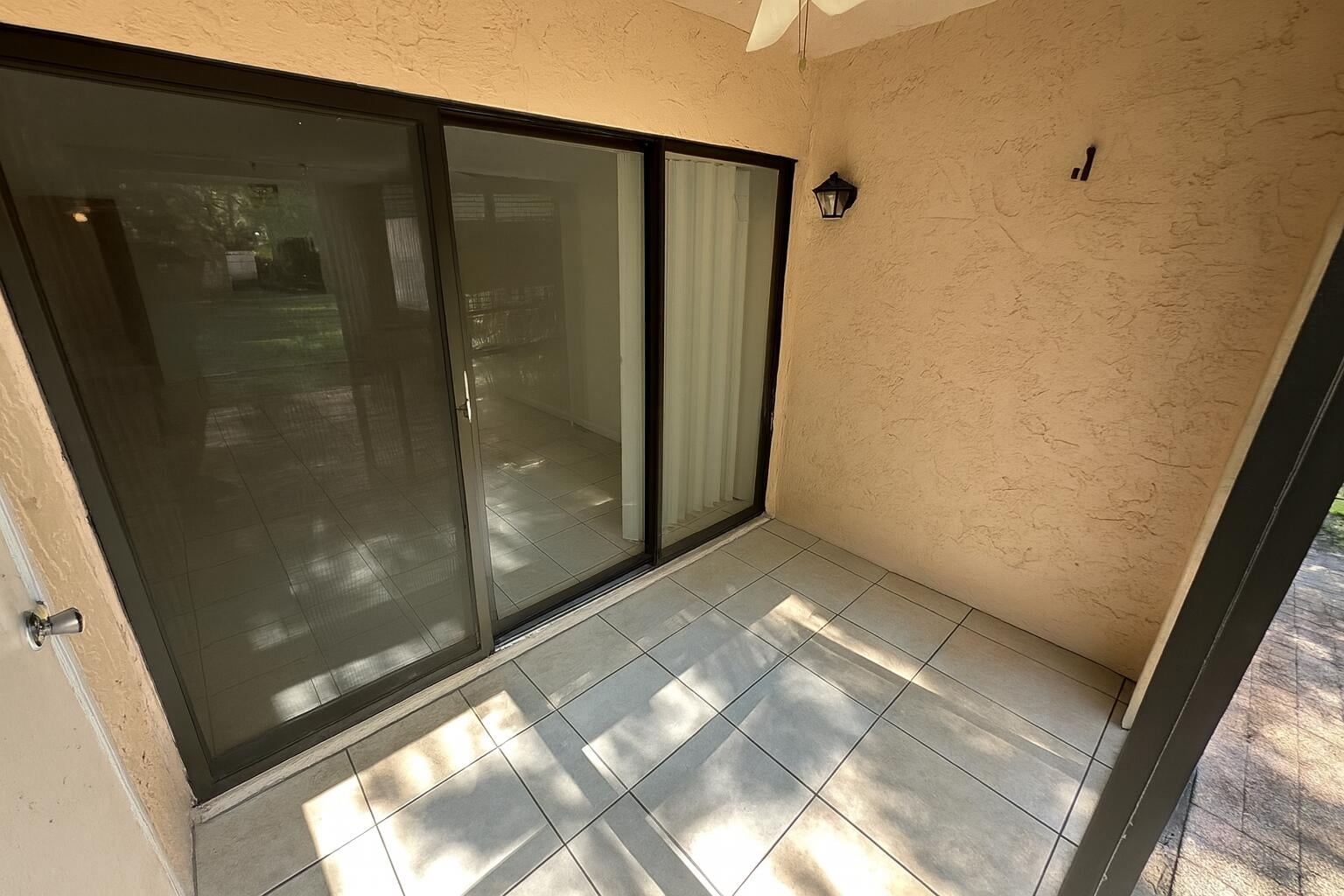 Unit 101 photo 12