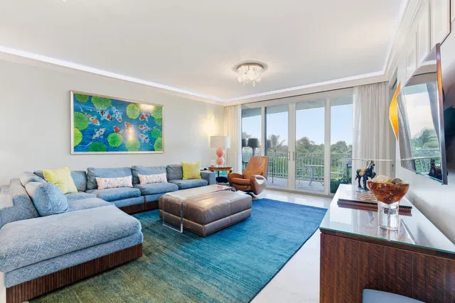 One Royal Palm Way Palm Beach Unit F4 photo 6