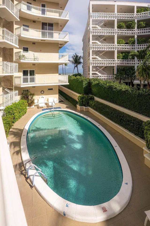 One Royal Palm Way Palm Beach Unit F4 photo 28