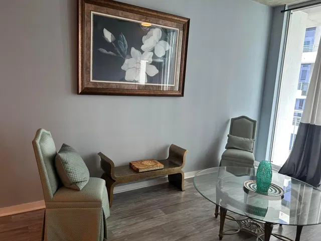 The Edge Unit 1219 photo 30