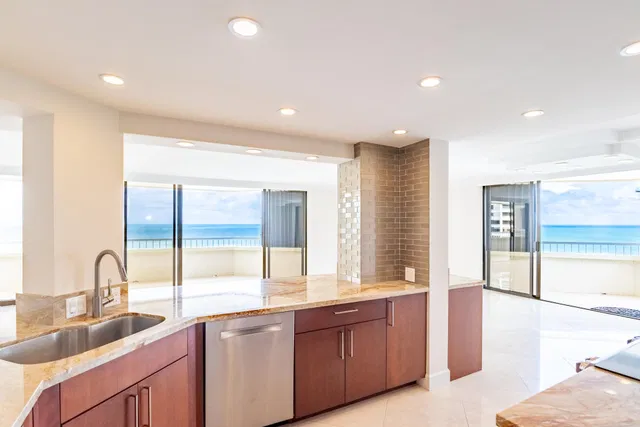 Singer Island Unit 10a photo 11
